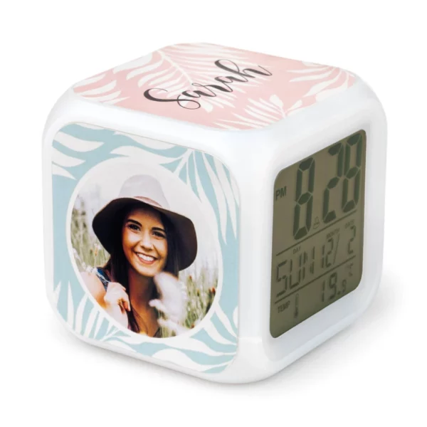 reloj-despertador-digital-cubo-personalizado3